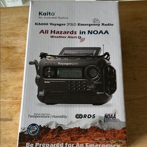 Kaito KA 600 Voyager Pro Radio.